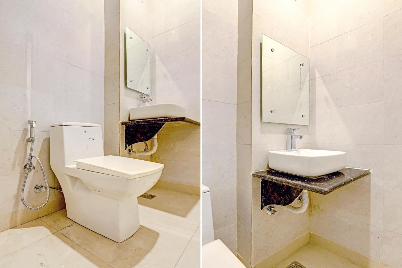 Collection O Hotel Aditya Palace Near Leisure Valley Park Гургаон Екстериор снимка